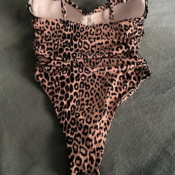 SHEIN, Leopard Print, Ruched, One Piece, High Leg, Cheeky Swimsuit - Picture 7 of 8